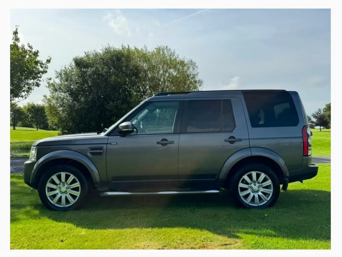 Land Rover Discovery SUV, Diesel, 2016, Grey