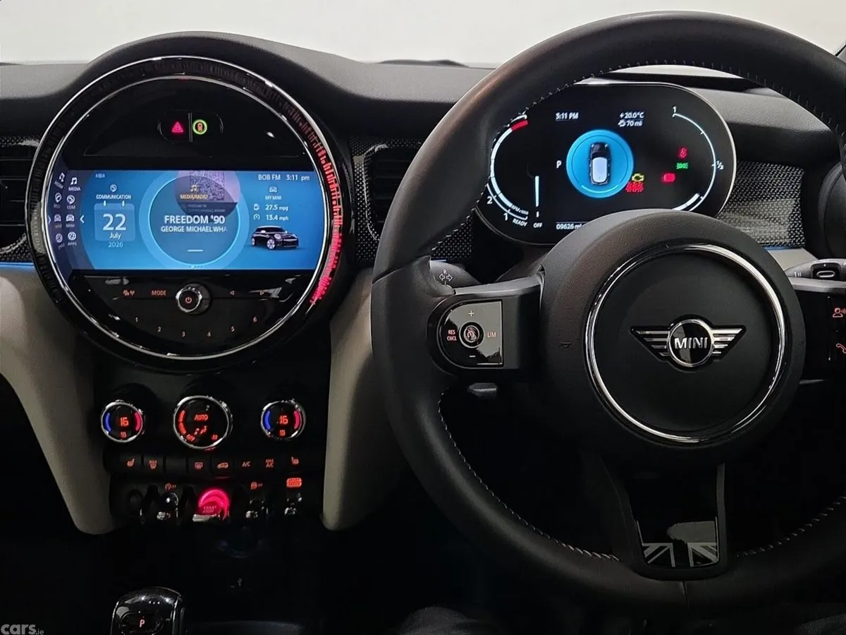 Mini Cooper Hatchback, Petrol, 2023, Blue