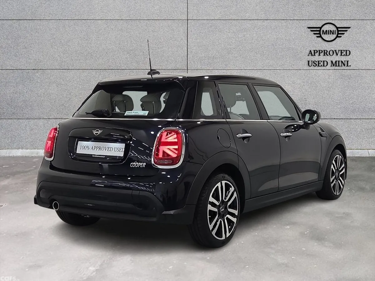Mini Cooper Hatchback, Petrol, 2023, Blue