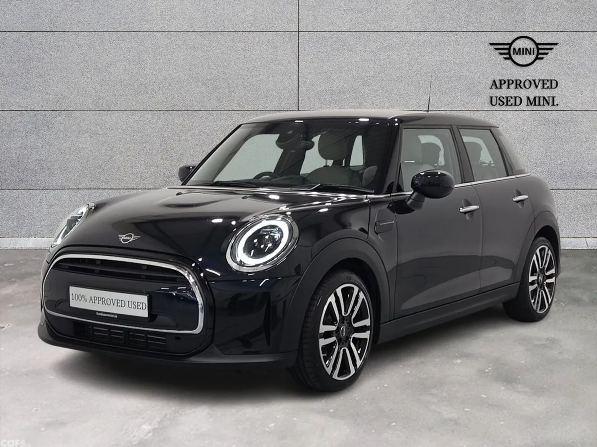 Mini Cooper Hatchback, Petrol, 2023, Blue