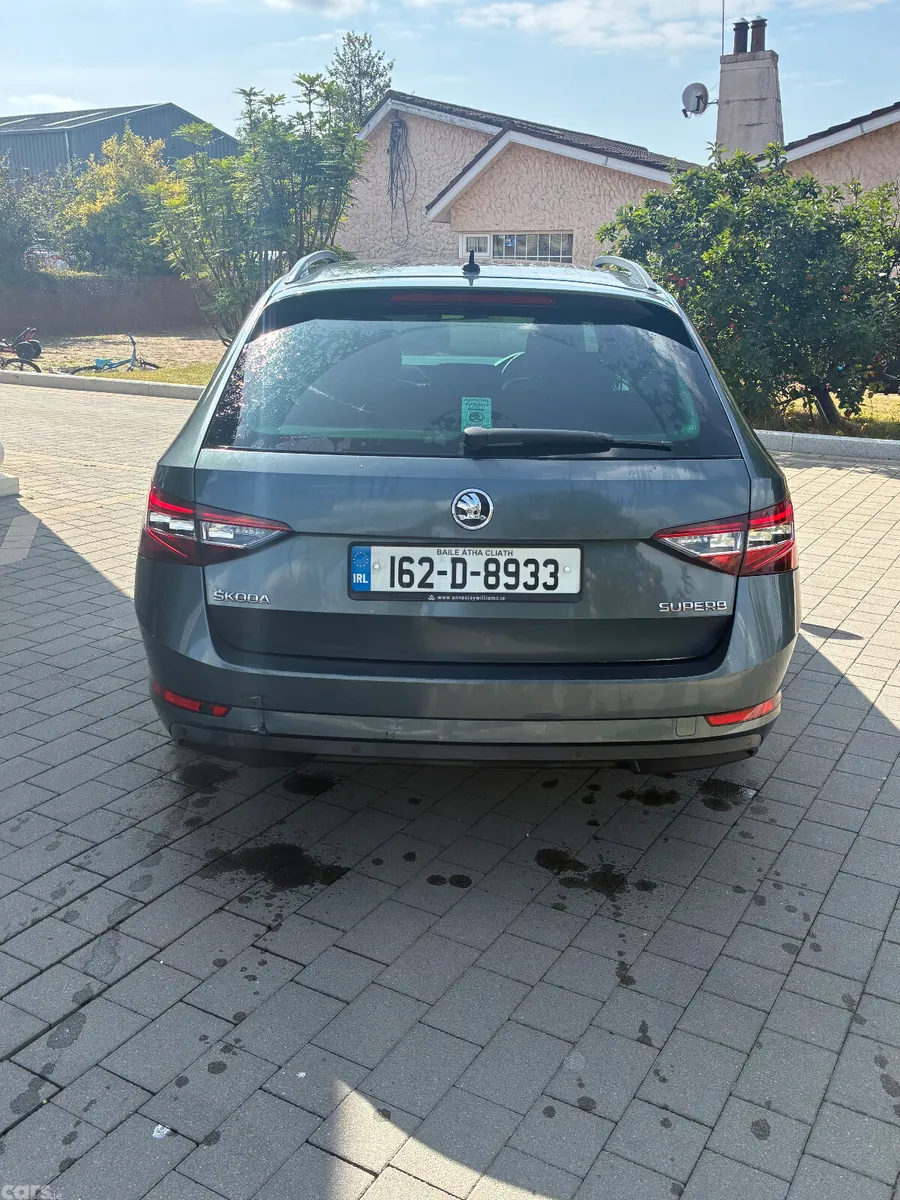 Skoda Superb Estate, Diesel, 2016, Grey