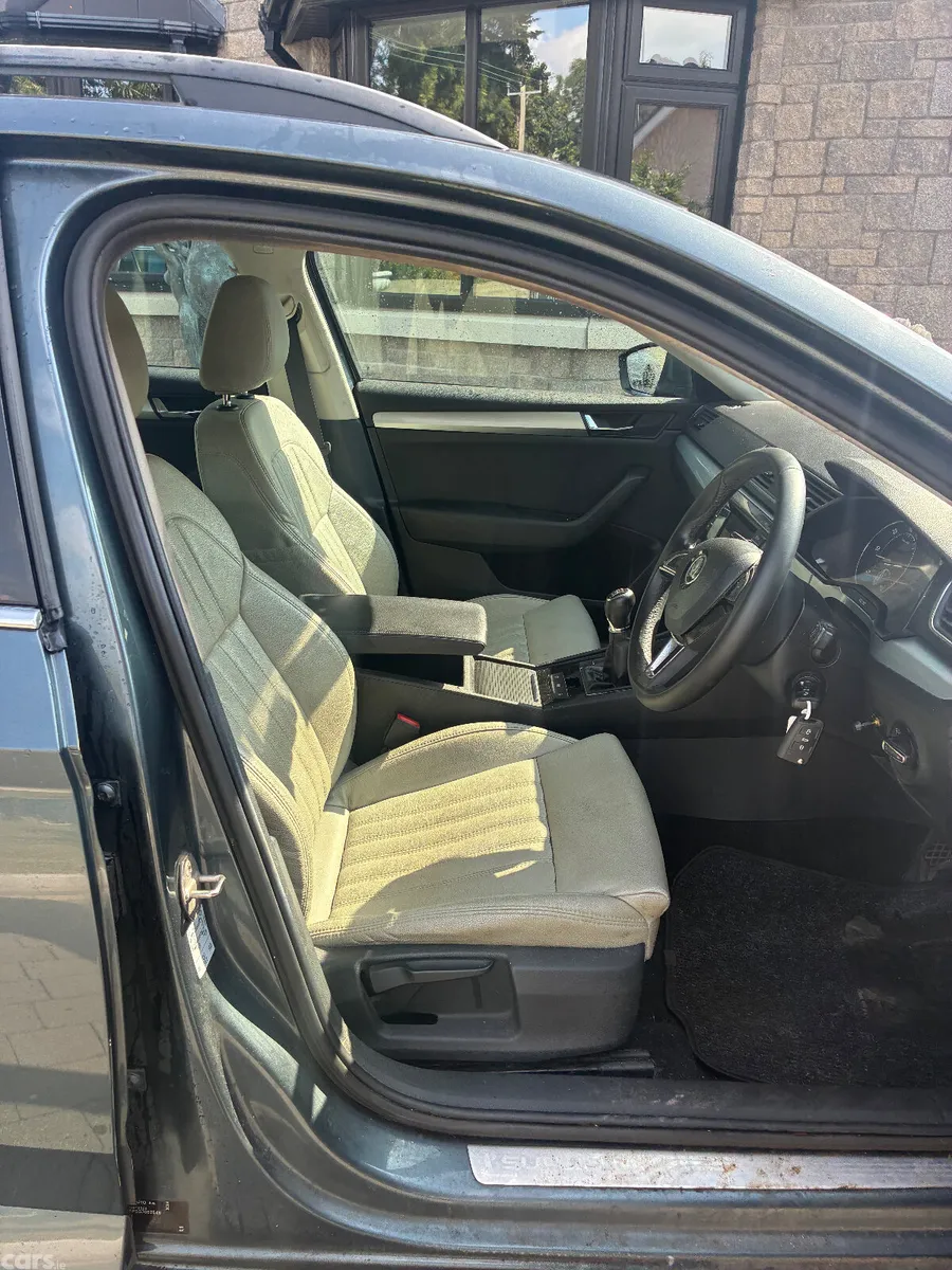 Skoda Superb Estate, Diesel, 2016, Grey