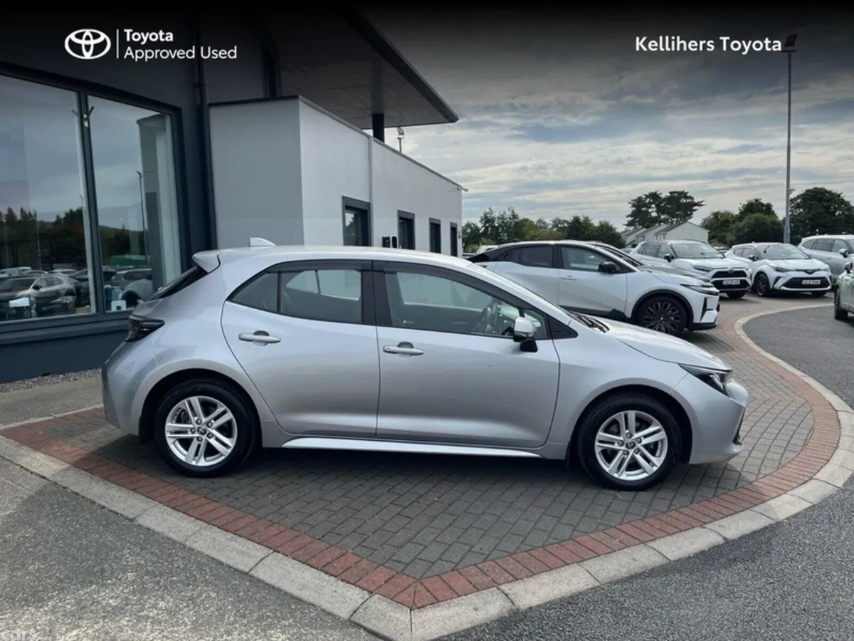 Toyota Corolla Hatchback, Petrol Hybrid, 2023, Silver