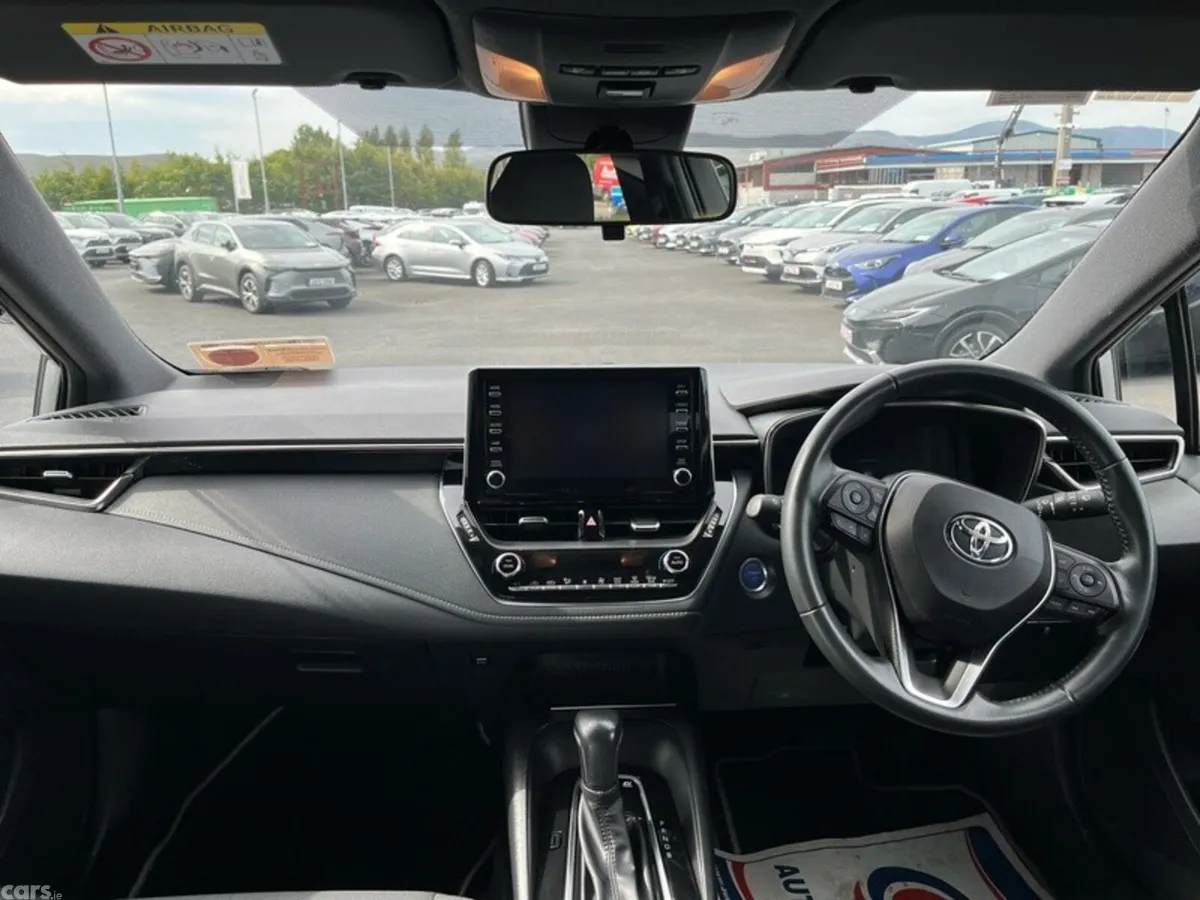 Toyota Corolla Hatchback, Petrol Hybrid, 2023, Silver