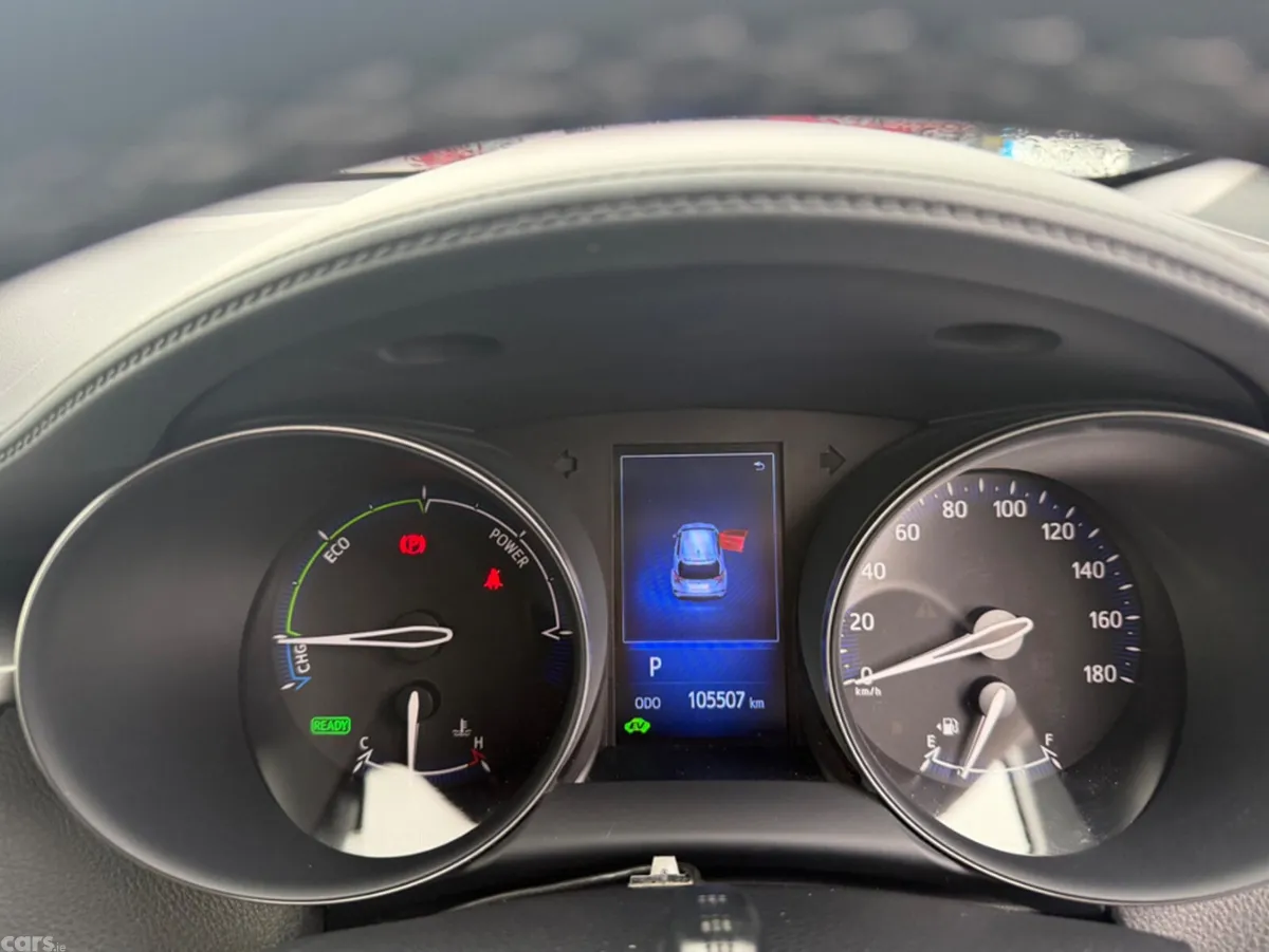 Toyota C-HR SUV, Petrol Hybrid, 2019, Silver