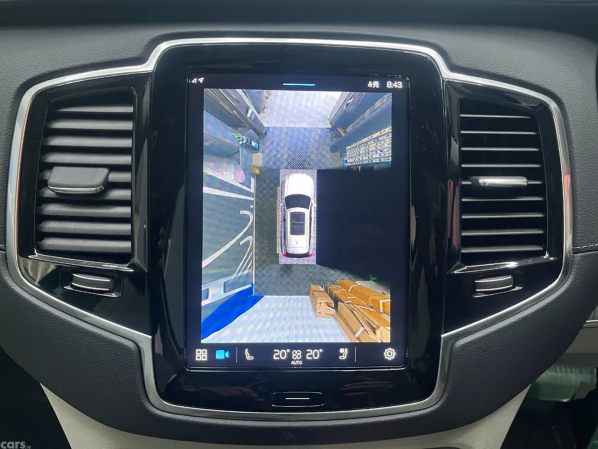 Volvo XC90 SUV, Petrol Plug-in Hybrid, 2023, White