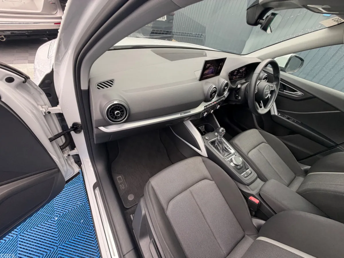 Audi Q2 SUV, Petrol, 2018, White
