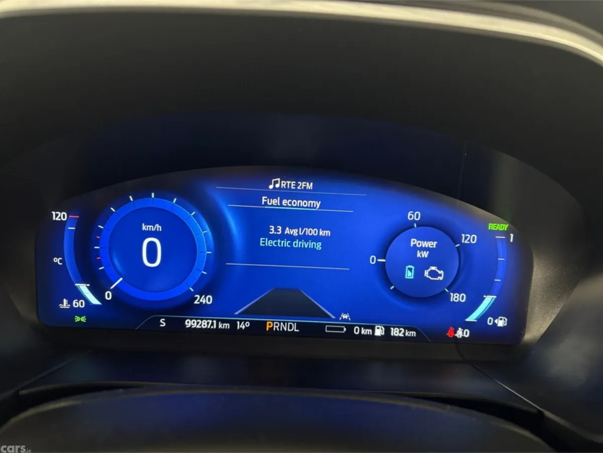 Ford Kuga MPV, Petrol Plug-in Hybrid, 2022, Grey