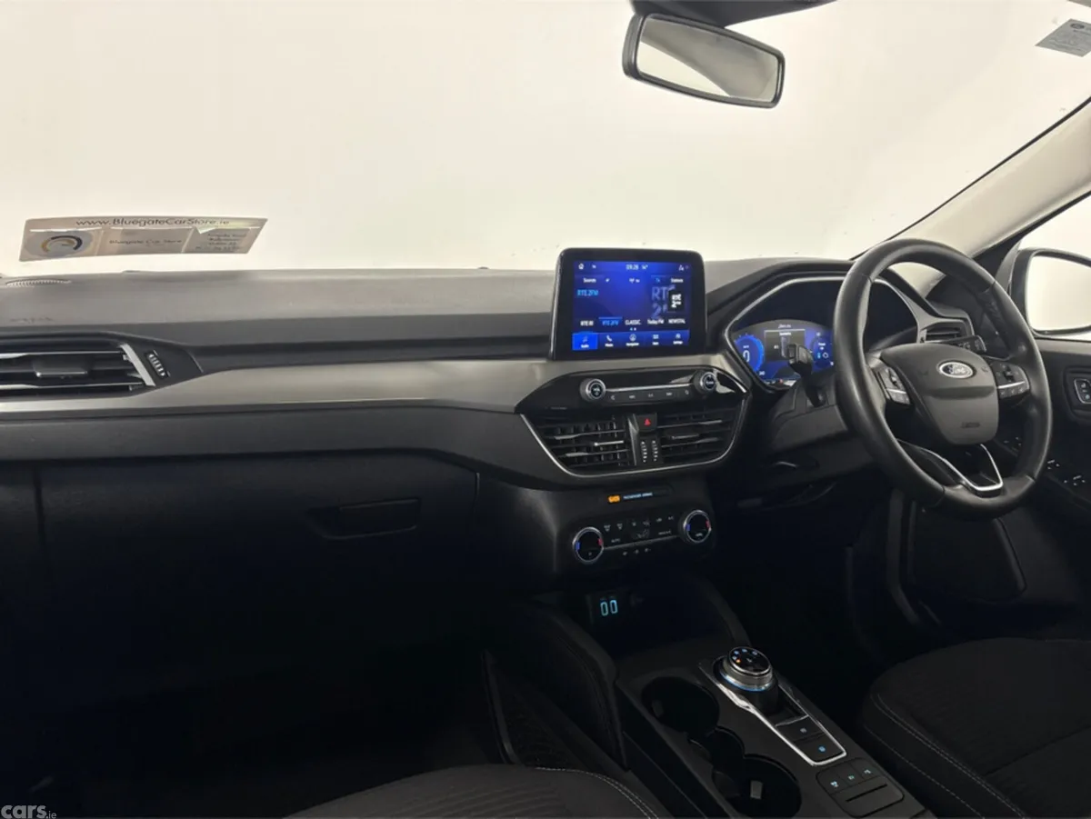 Ford Kuga MPV, Petrol Plug-in Hybrid, 2022, Grey
