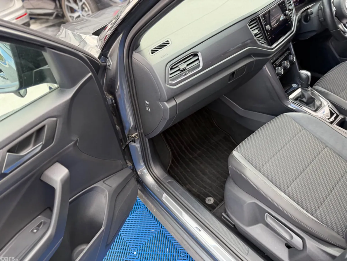 Volkswagen T-Roc SUV, Diesel, 2021, Grey