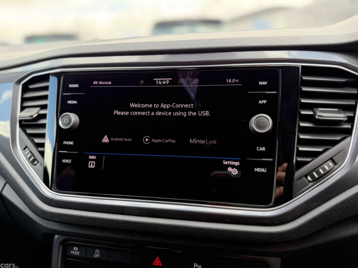 Volkswagen T-Roc SUV, Diesel, 2021, Grey