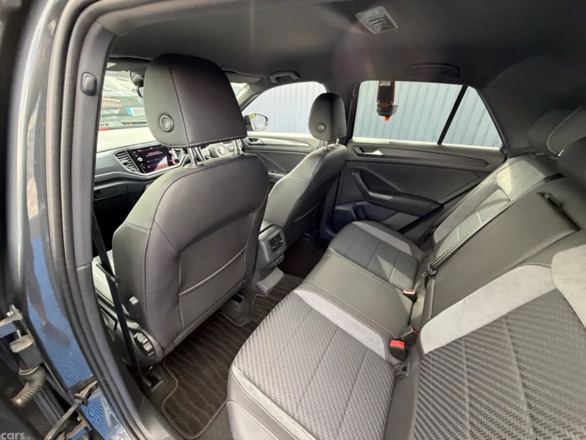 Volkswagen T-Roc SUV, Diesel, 2021, Grey