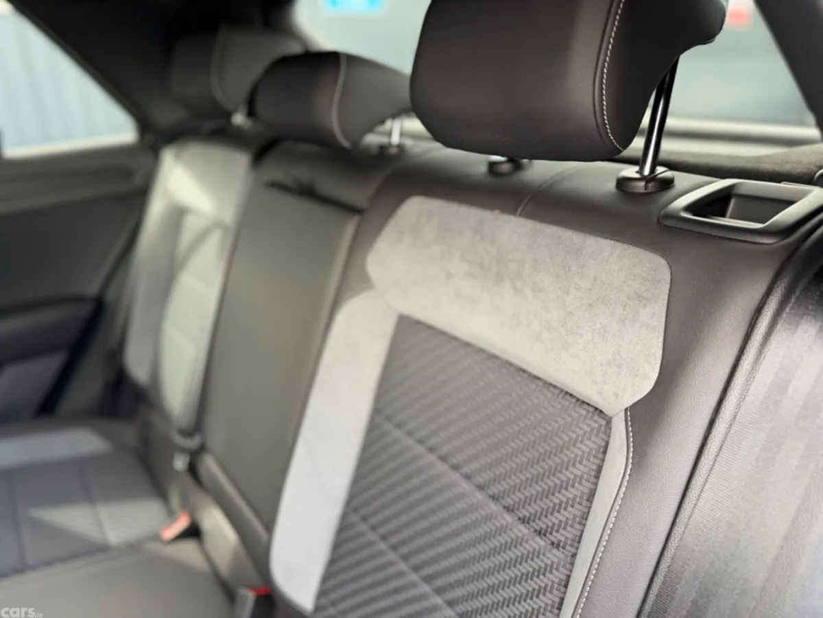 Volkswagen T-Roc SUV, Diesel, 2021, Grey