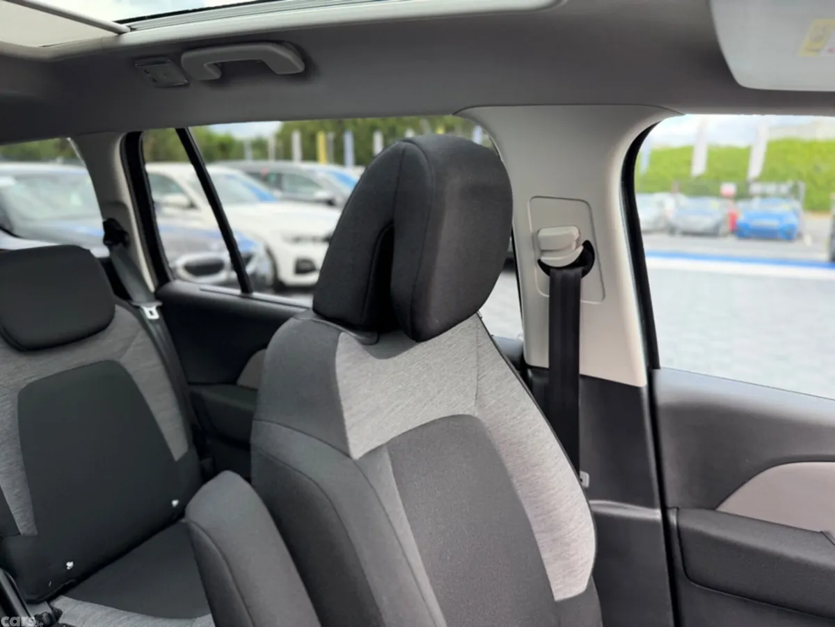 Citroen Grand C4 Spacetourer MPV, Diesel, 2018, Black