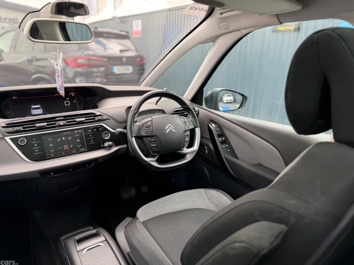 Citroen Grand C4 Picasso MPV, Diesel, 2018, Black