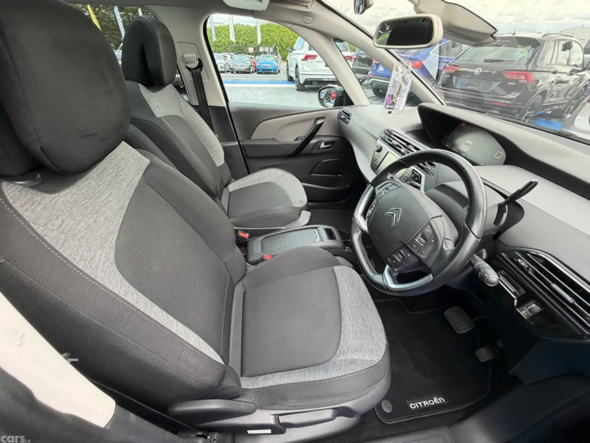 Citroen Grand C4 Picasso MPV, Diesel, 2018, Black