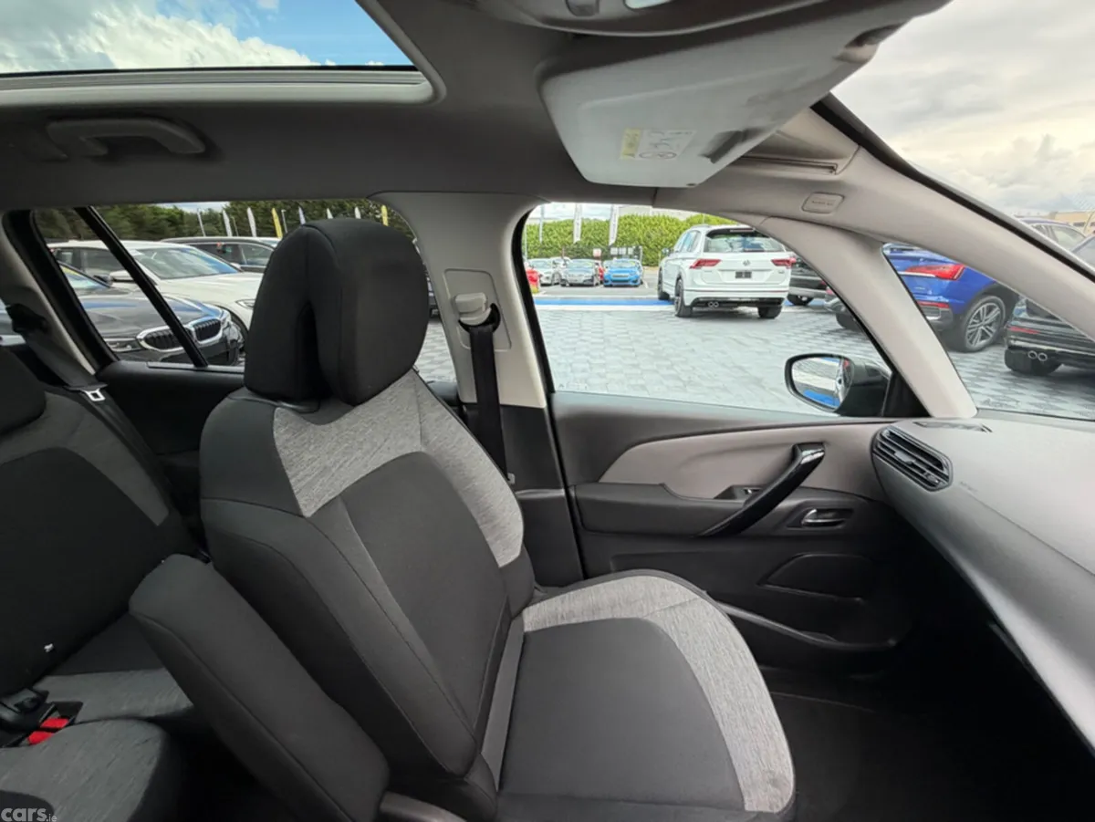Citroen Grand C4 Picasso MPV, Diesel, 2018, Black