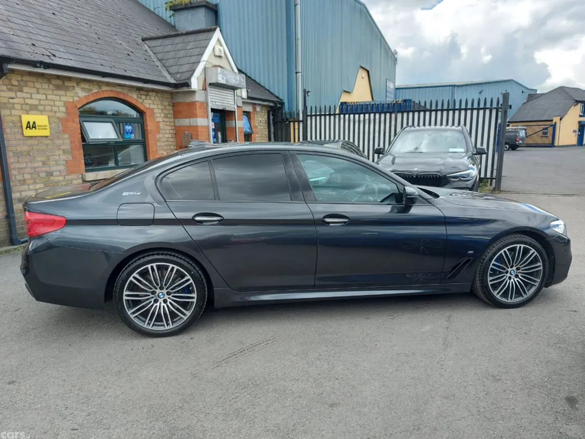 BMW 5-Series Saloon, Petrol Plug-in Hybrid, 2018, Grey