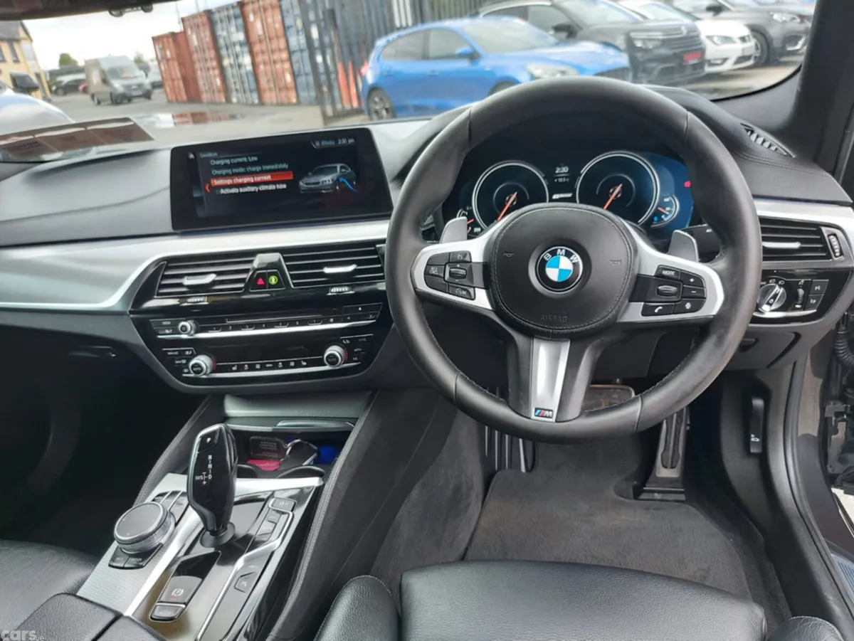 BMW 5-Series Saloon, Petrol Plug-in Hybrid, 2018, Grey