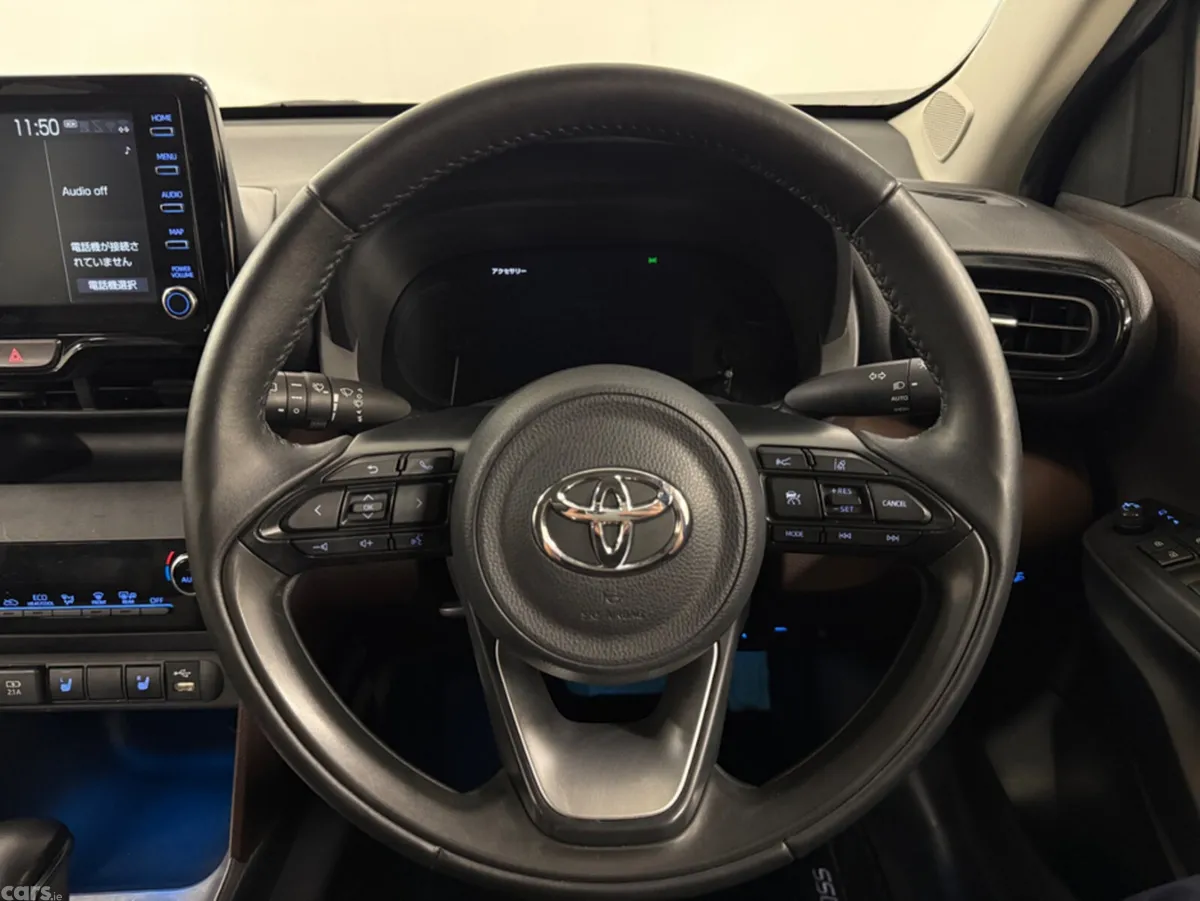 Toyota Yaris Cross SUV, Petrol Hybrid, 2022, Black