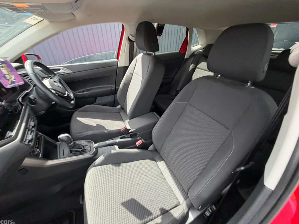 Volkswagen Polo Hatchback, Petrol, 2019, Red