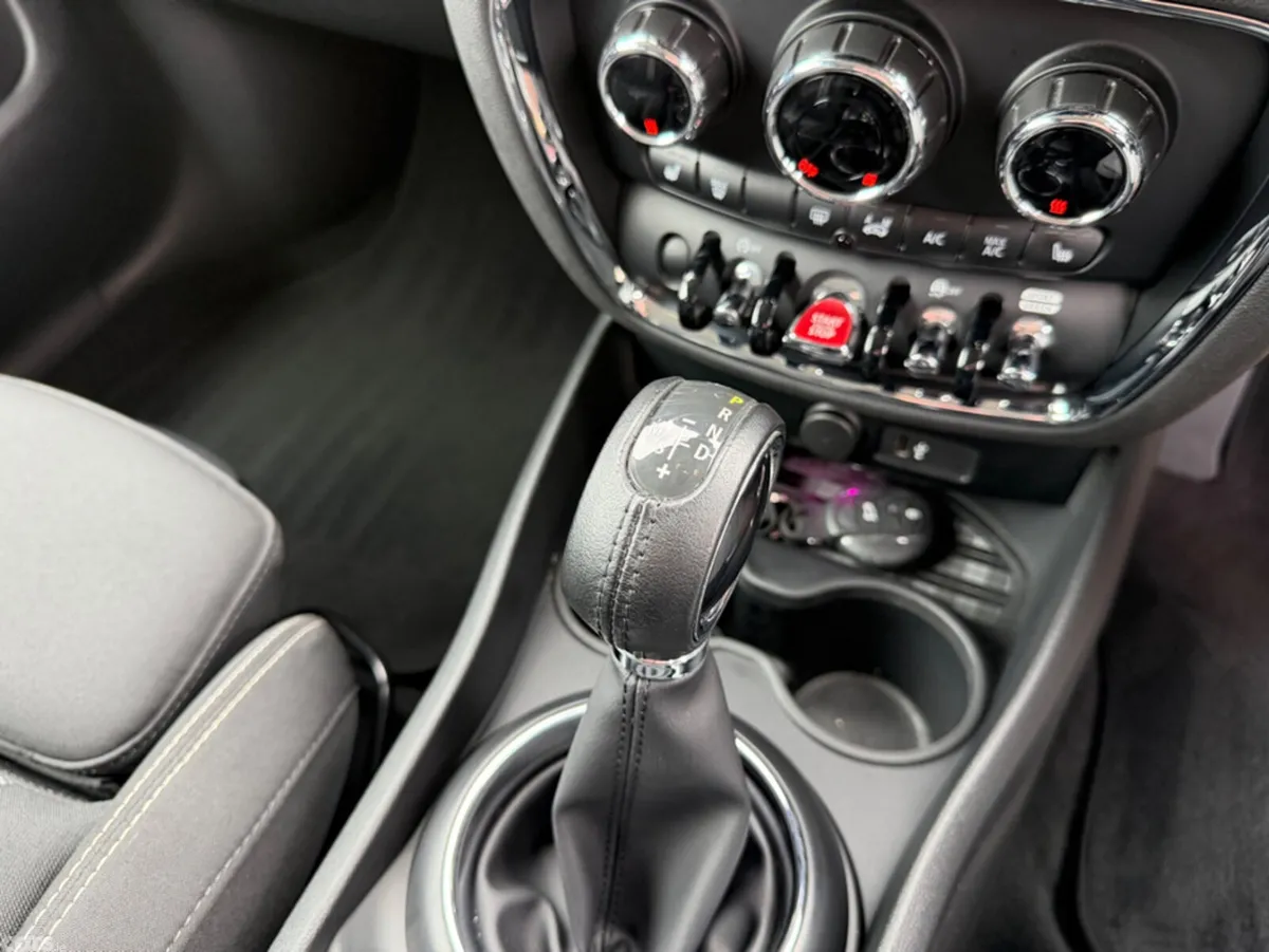 Mini Clubman Estate, Diesel, 2019, Green