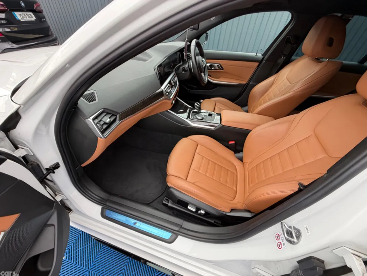 BMW 3-Series Saloon, Diesel, 2021, White