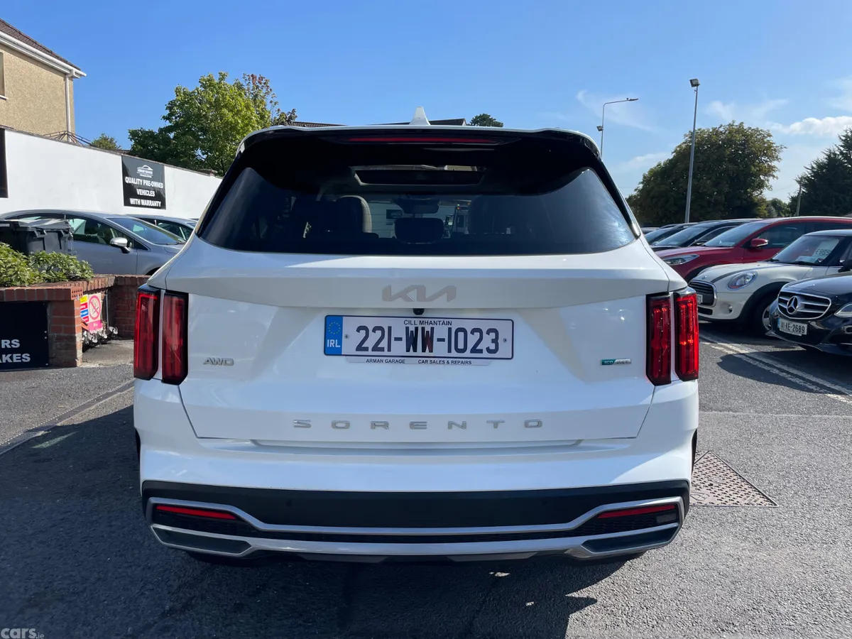 Kia Sorento SUV, Petrol Plug-in Hybrid, 2022, White
