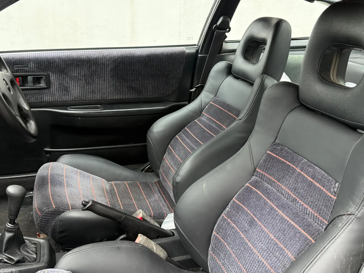 Honda CR-X Coupe, Petrol, 1989, Black