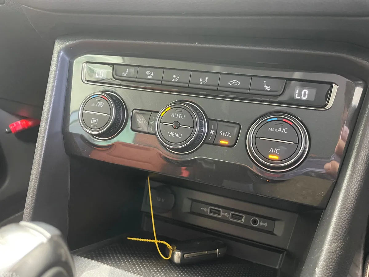 Volkswagen Tiguan SUV, Diesel, 2019, White