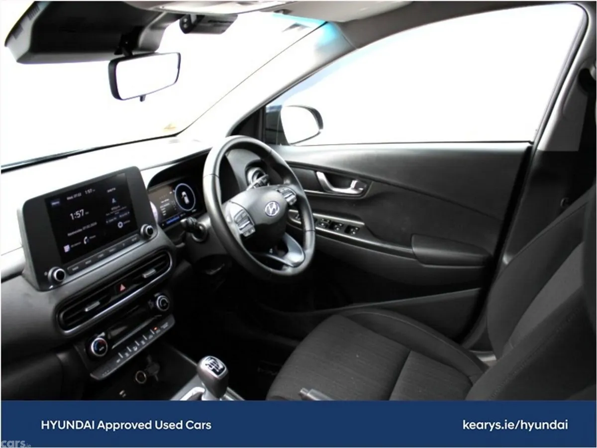 Hyundai KONA MPV, Petrol, 2023, Black