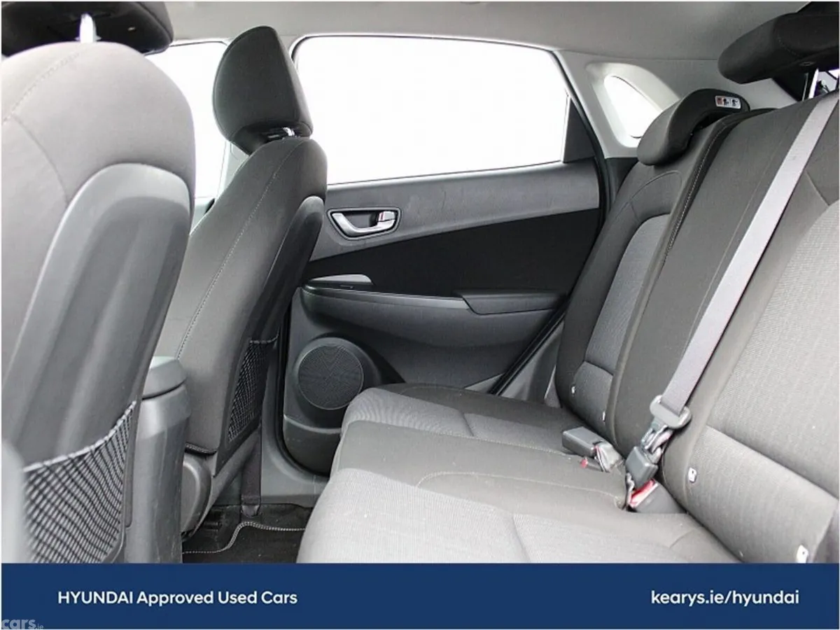 Hyundai KONA MPV, Petrol, 2023, Black