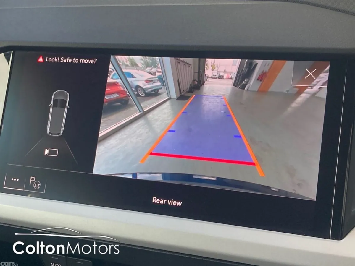 Audi Q4 e-tron Hatchback, Electric, 2023, Blue