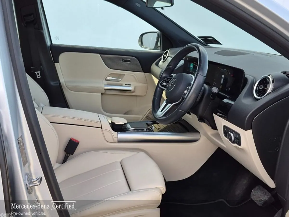 Mercedes-Benz GLA SUV, Petrol, 2023, Silver