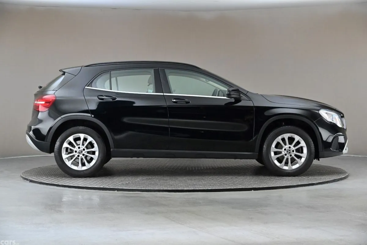 Mercedes-Benz GLA SUV, Petrol, 2019, Black