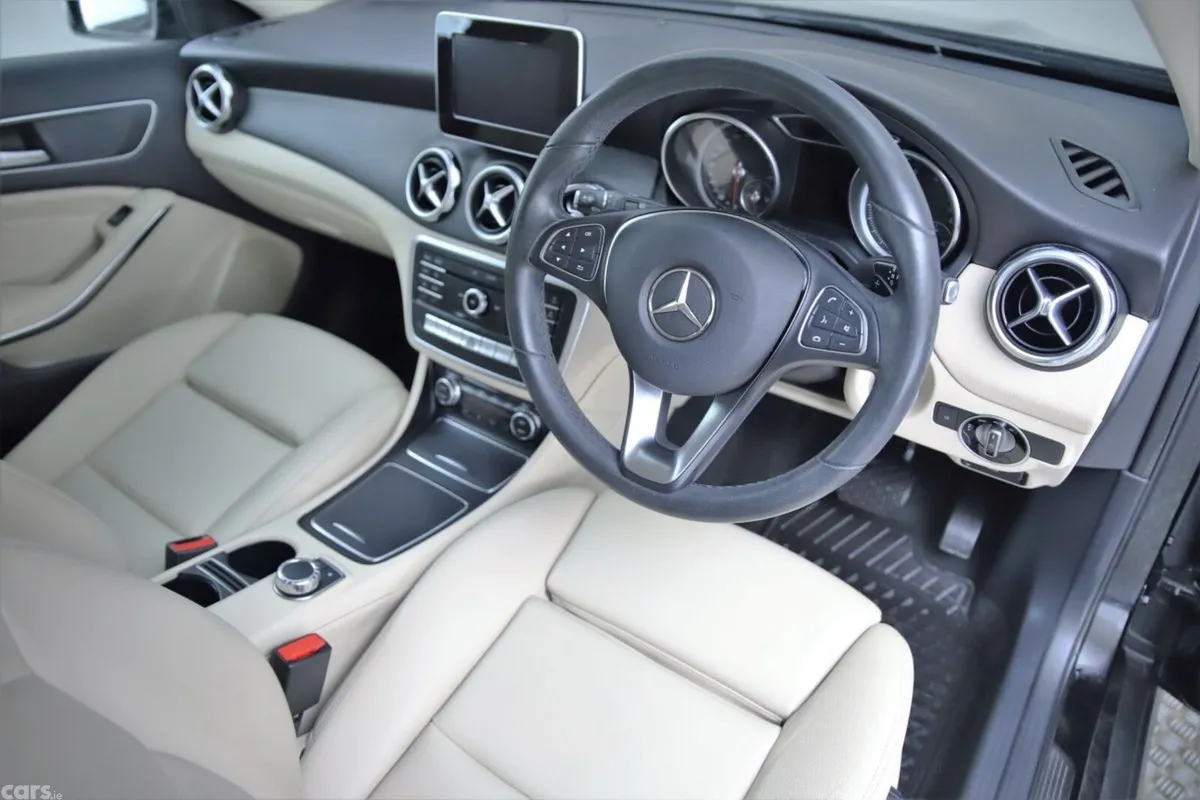 Mercedes-Benz GLA SUV, Petrol, 2019, Black