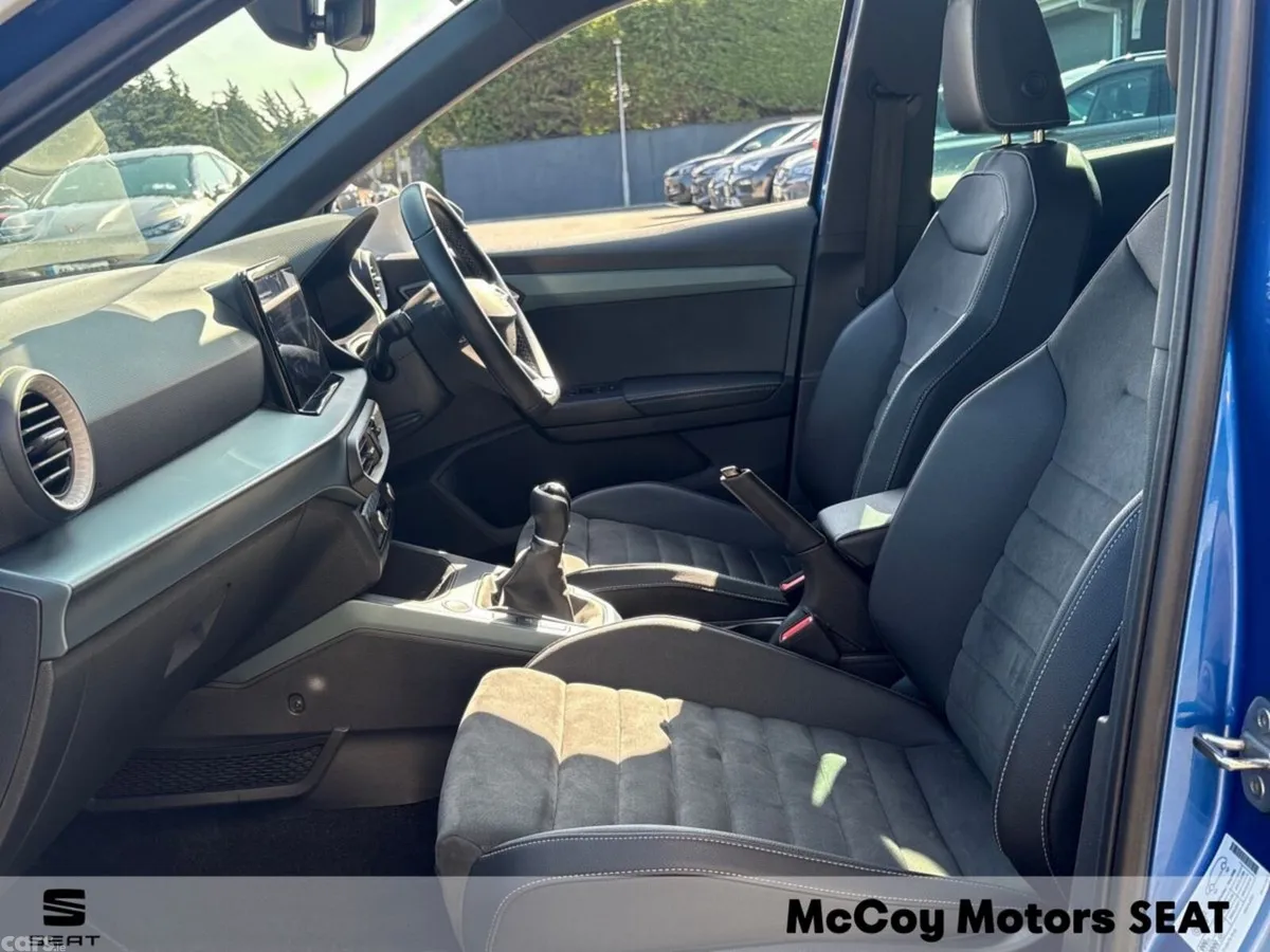 SEAT Arona SUV, Petrol, 2023, Blue
