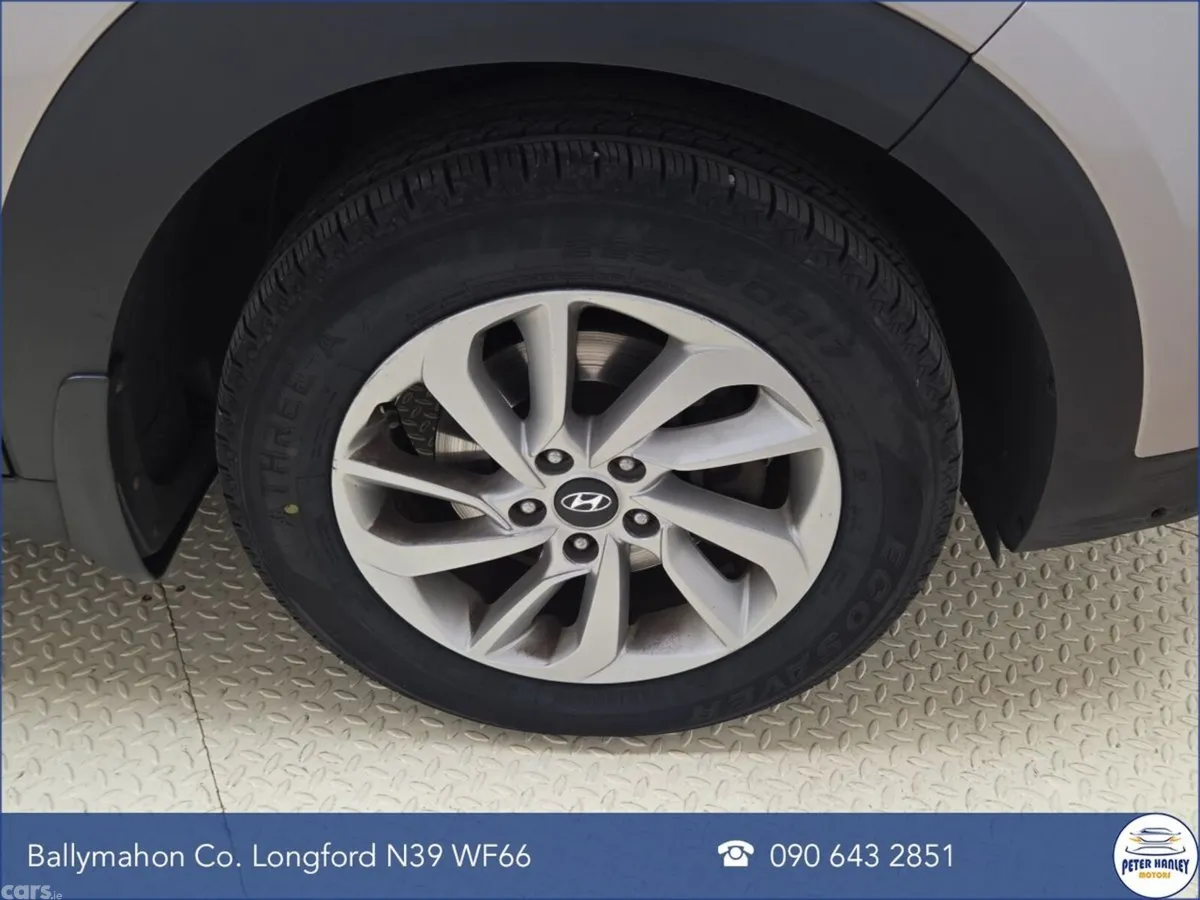 Hyundai Tucson SUV, Diesel, 2016, Silver