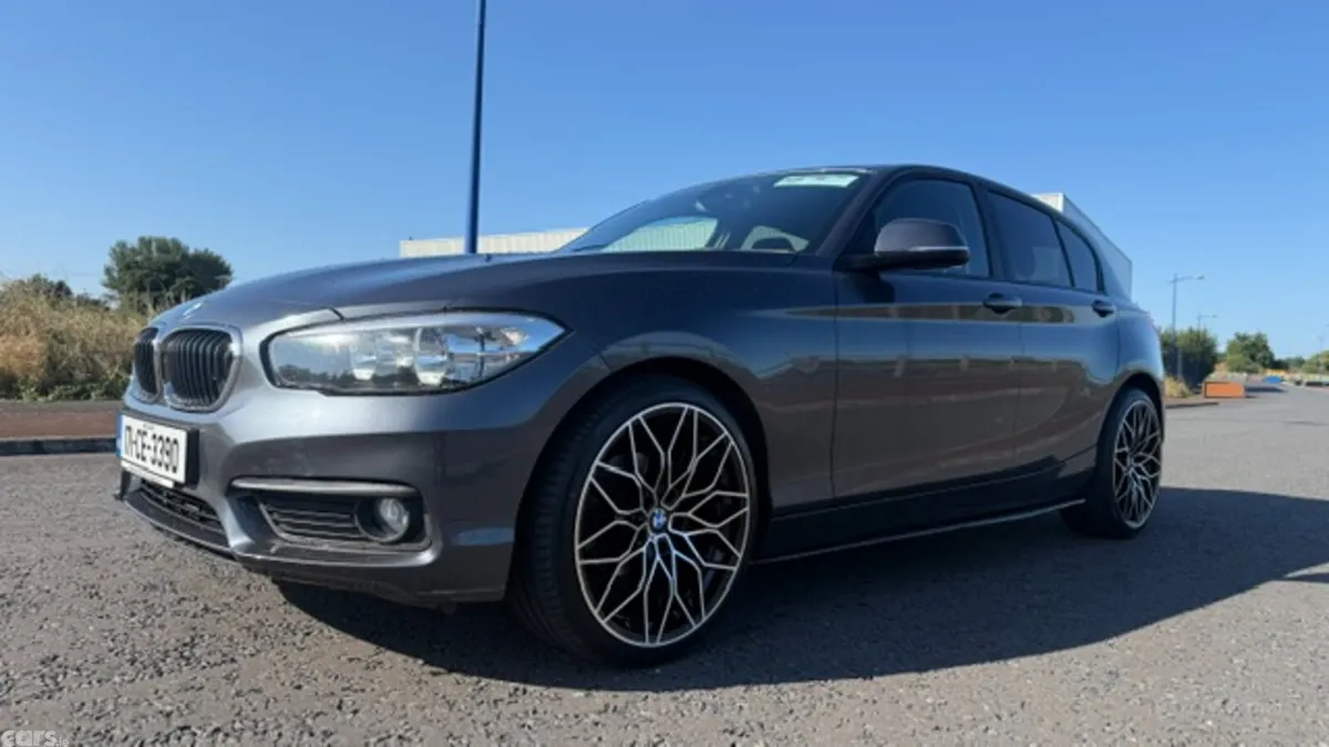 BMW 1-Series Hatchback, Diesel, 2017, Grey