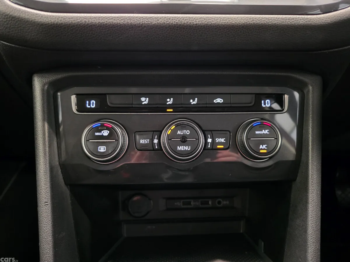 Volkswagen Tiguan SUV, Diesel, 2021, Red