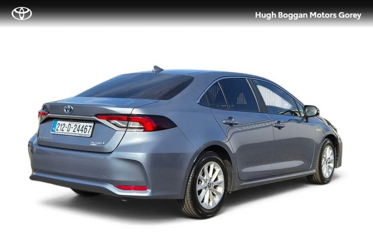 Toyota Corolla Saloon, Petrol Hybrid, 2021, Grey