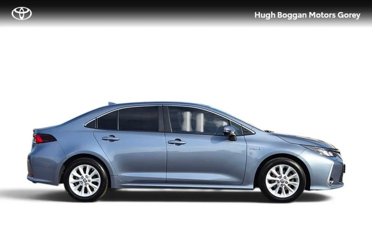 Toyota Corolla Saloon, Petrol Hybrid, 2021, Grey