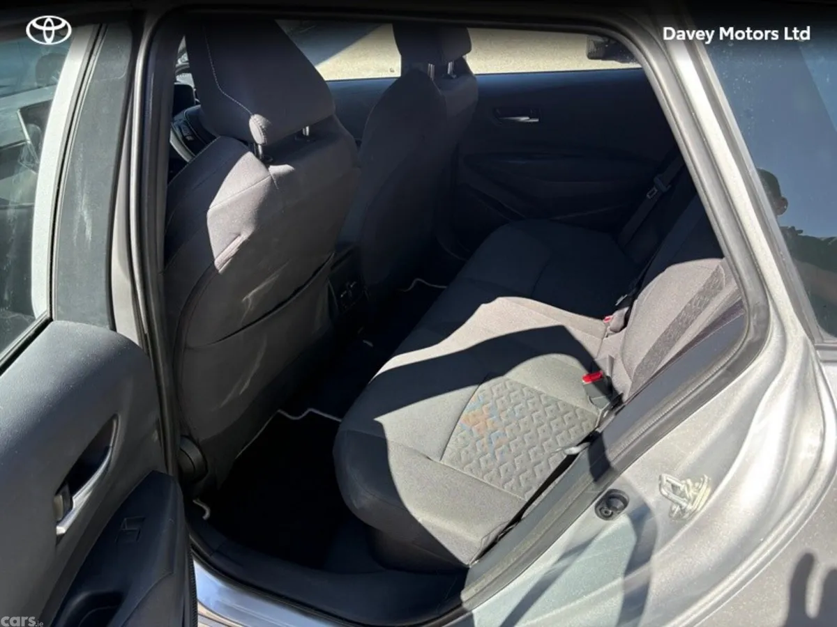 Toyota Corolla Estate, Petrol Hybrid, 2022, Grey