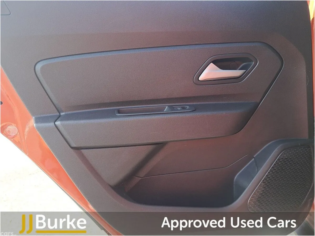 Dacia Duster SUV, Diesel, 2024, Orange
