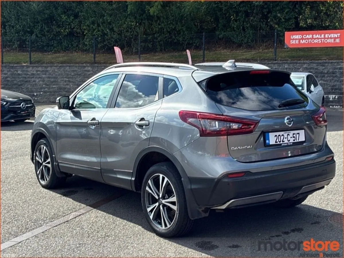Nissan Qashqai MPV, Diesel, 2020, Grey