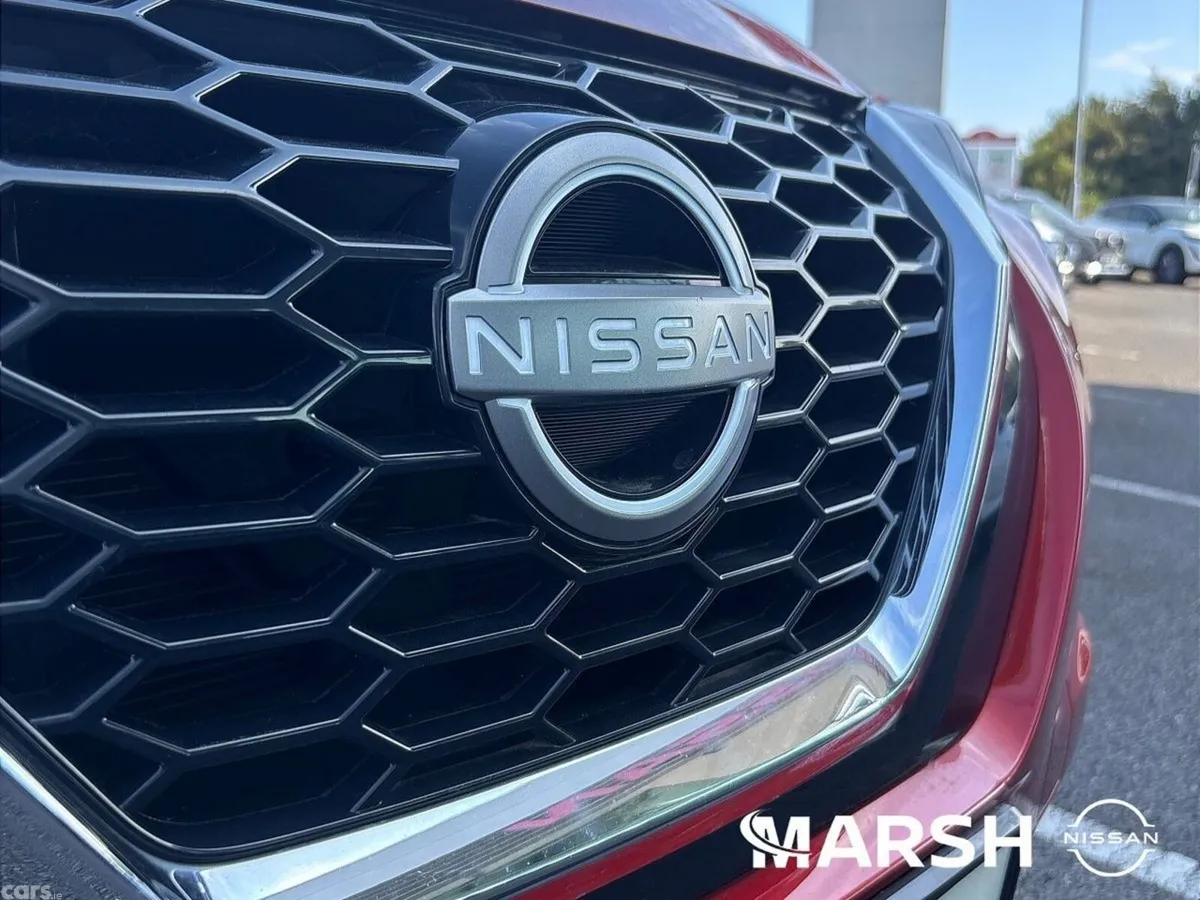 Nissan Juke SUV, Petrol, 2025, Red