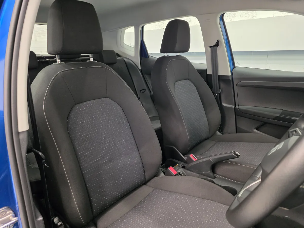 SEAT Arona SUV, Petrol, 2024, Blue