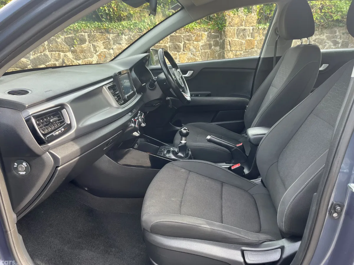 Kia Rio Hatchback, Petrol, 2018, Blue