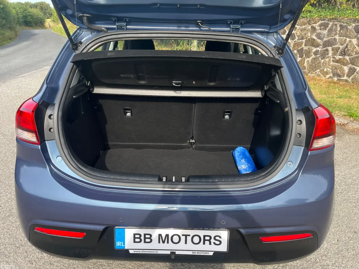 Kia Rio Hatchback, Petrol, 2018, Blue