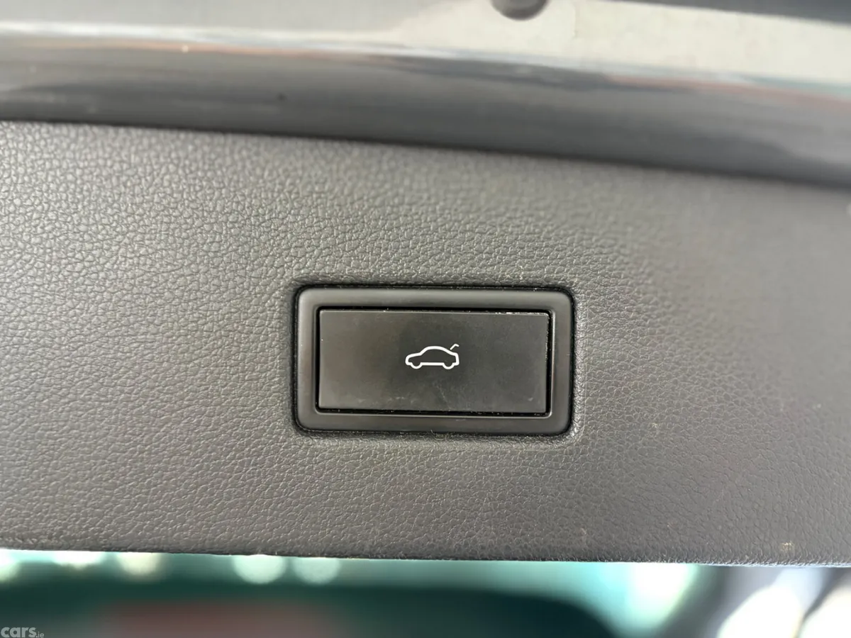 Volkswagen Tiguan SUV, Diesel, 2023, Grey